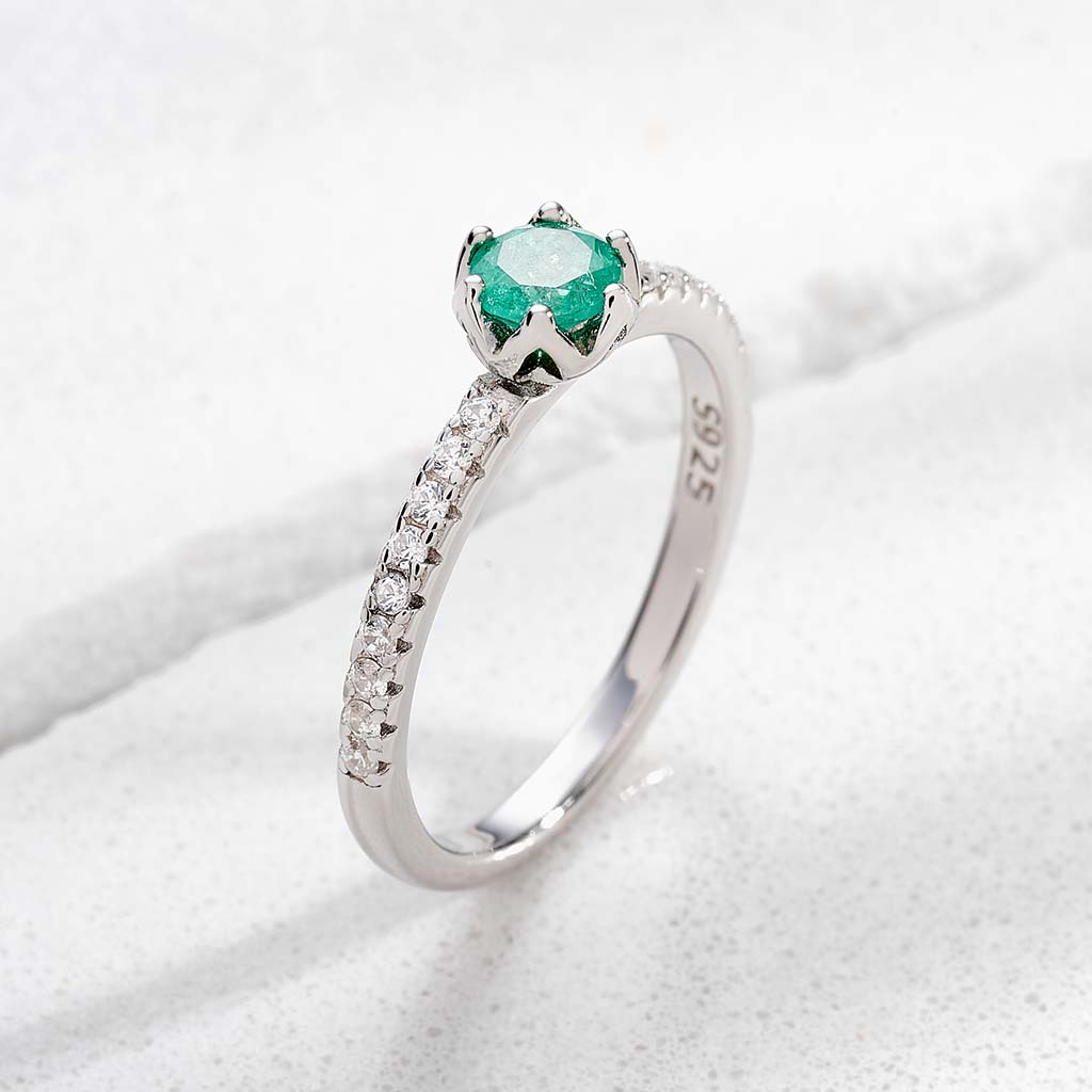 Anillo Mía